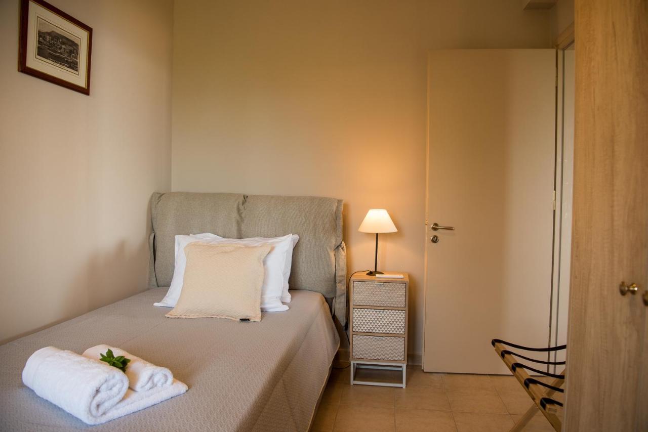 Akrotiri Sea View Suites מראה חיצוני תמונה