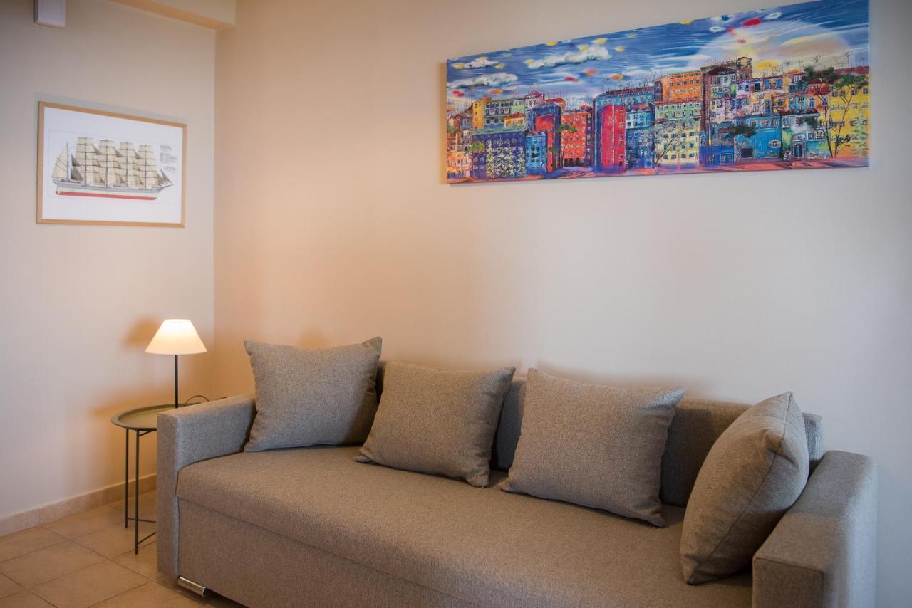 Akrotiri Sea View Suites מראה חיצוני תמונה